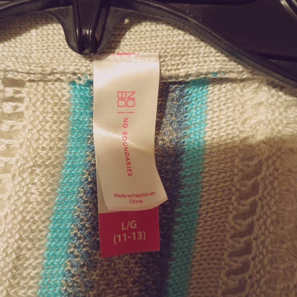Cardigan - Picture 5 of 5